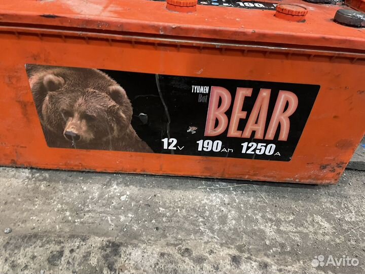 Продам аккумулятор 190А