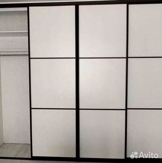 Шкаф купе зеркальный