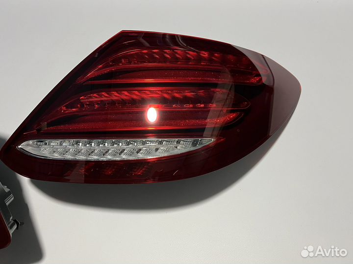 Комплект задних фонарей Mercedes w213 дорестайлинг