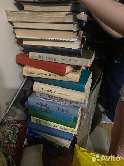 Книги отдам бесплатно