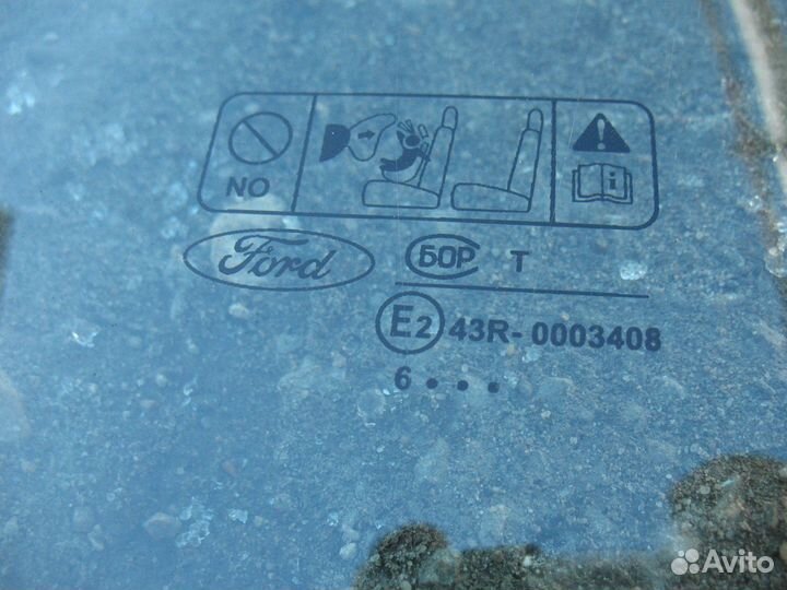 Стекло опускное, глухое Ford Focus 2