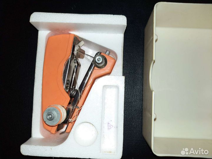 Ручная портативная швейная машинка стежок СССР