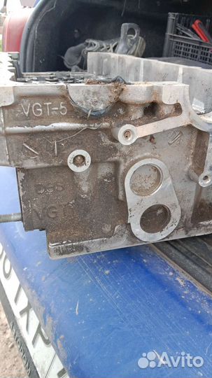 Крышка клапанная D4CB