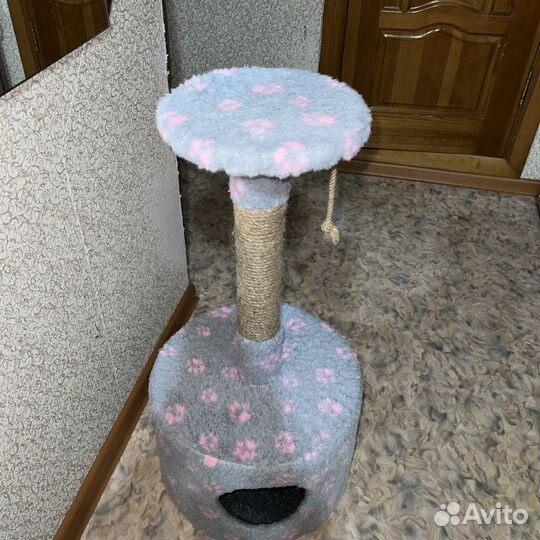 Домик для кошки с когтеточкой