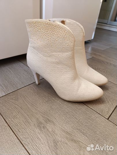 Свадебные сапоги 39