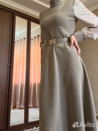 Нарядное платье