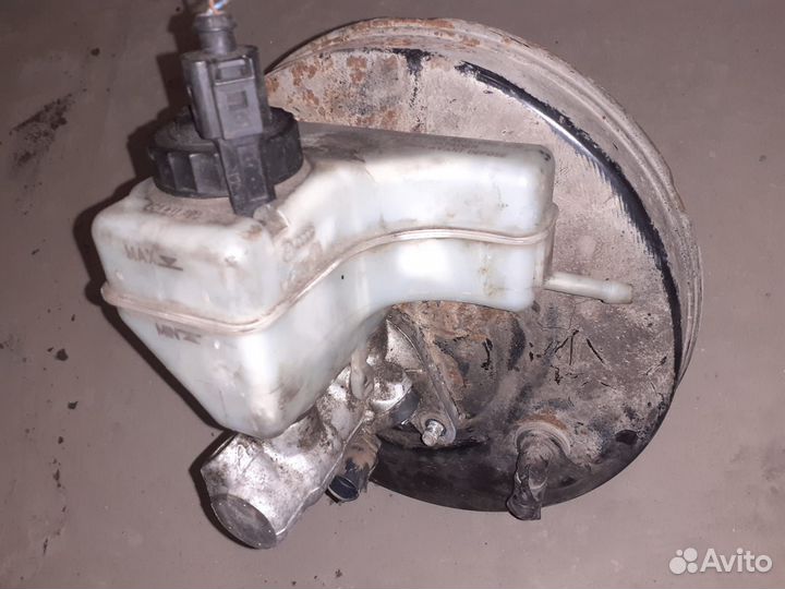 Вакуумный усилитель, главный тормозной цилиндр