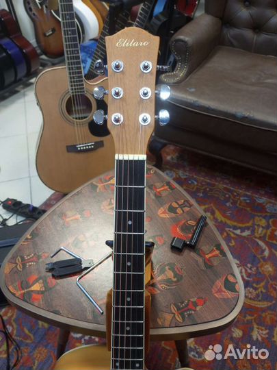 Акустическая гитара Elitaro