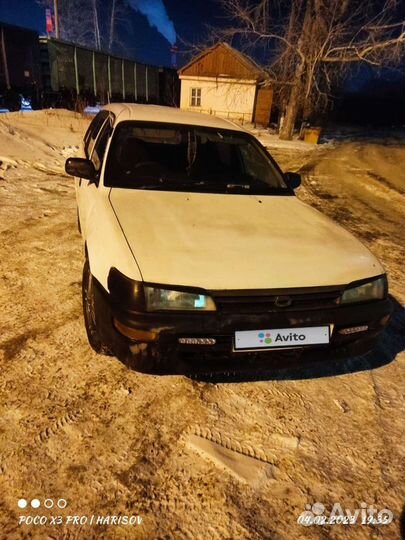 Toyota Corolla 2.2 AT, 2001, 500 000 км