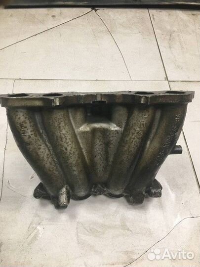 Коллектор впускной LADA 2107