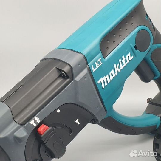 Перфоратор аккумуляторный Makita DHR202Z