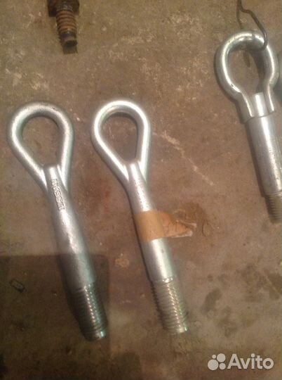 Крюк буксировочный Ниссан Кашкай