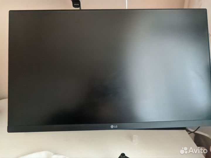 Монитор LG 24MP400