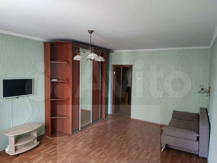 1-к. квартира, 52 м², 5/17 эт.