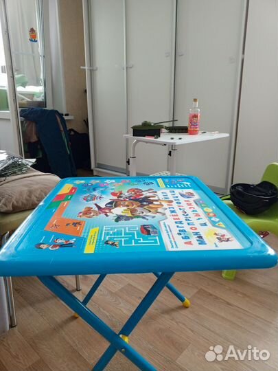 Детский стол