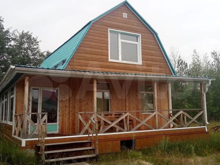 Дом 10 м² на участке 5 сот.