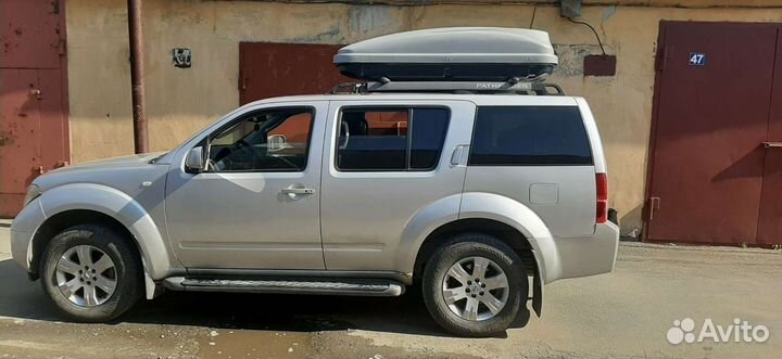 Автобокс на крышу автомобиля