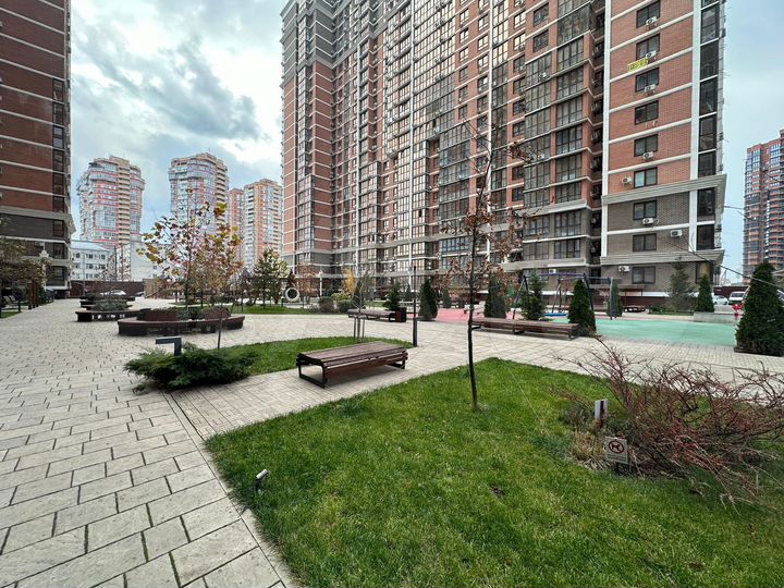 3-к. квартира, 76 м², 18/24 эт.