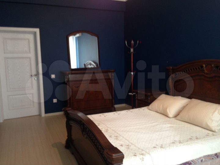 2-к. квартира, 80 м², 4/5 эт.