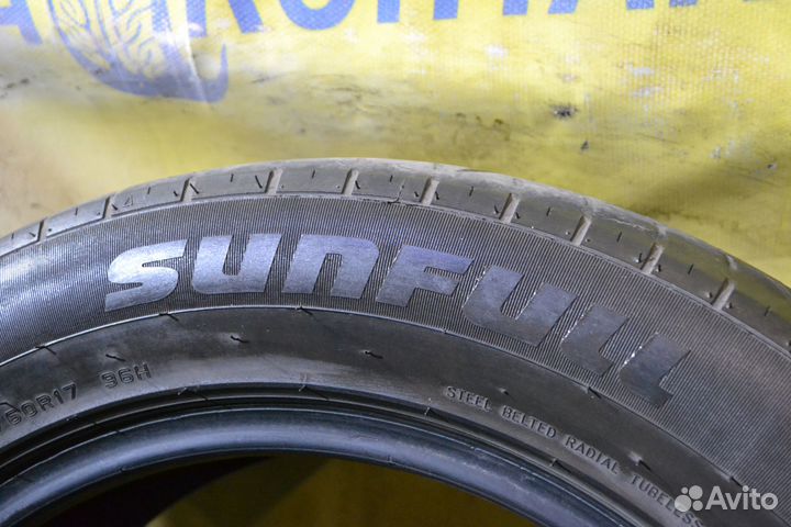 Sunfull Mont-Pro HP881 215/60 R17