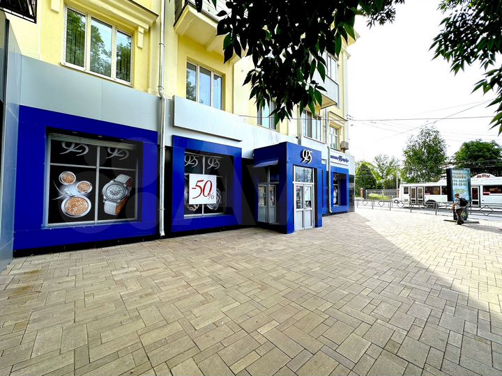 Торговая площадь, 180 м²