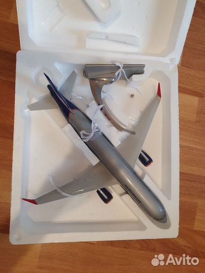 Модель самолета аэрофлот