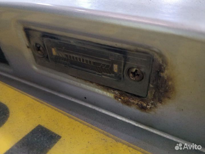 Крышка багажника Volkswagen Touran, 2008