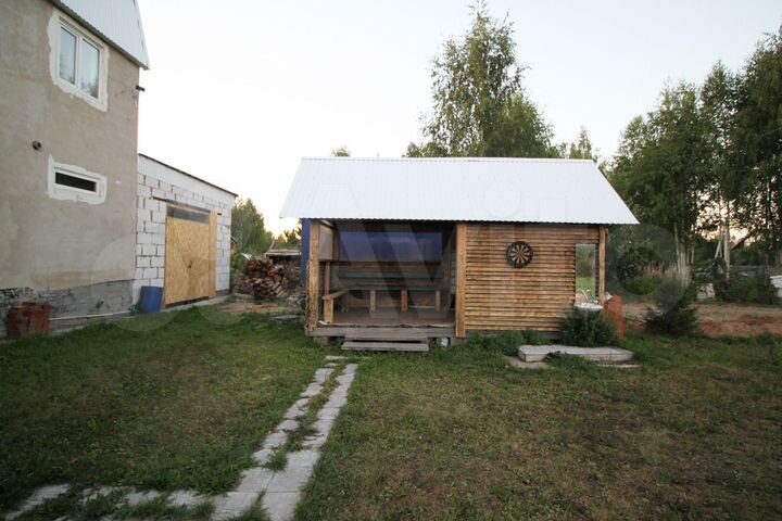 Дом 111 м² на участке 10 сот.