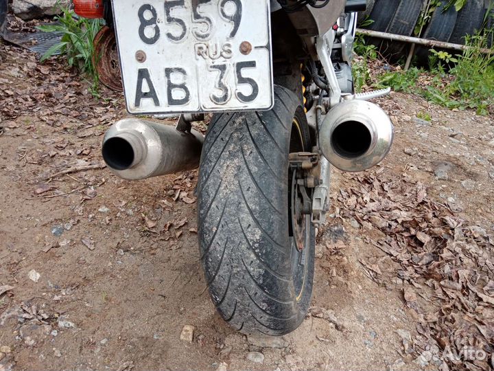 Мотоцикл Honda vtr 1000 F