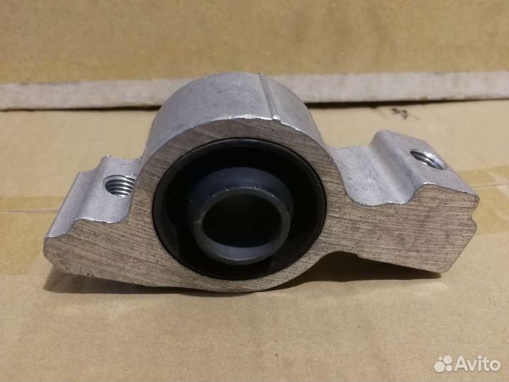 Сайлентблок Peugeot moog PE-SB-1318