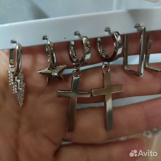 Серьги крестики