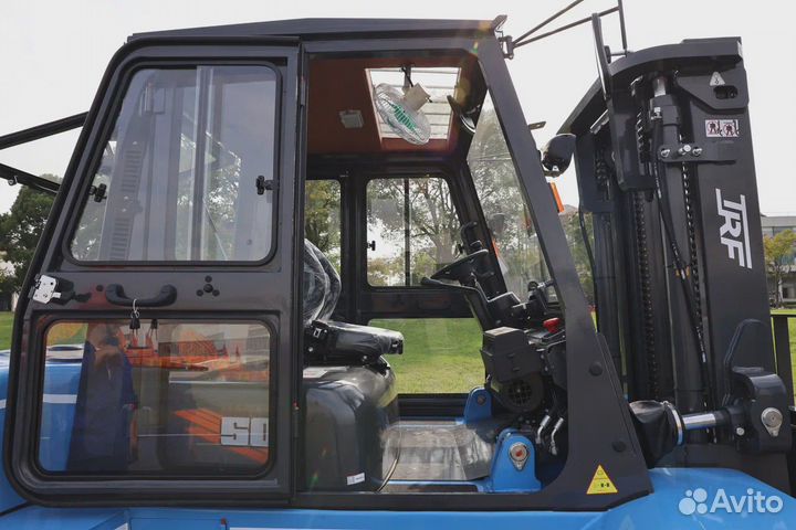 Вилочный погрузчик TRF D70-3X, 2023