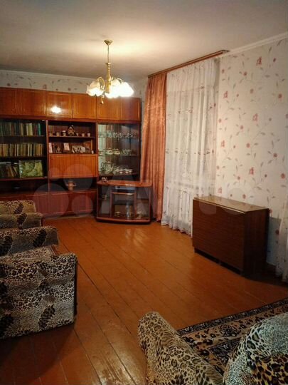 4-к. квартира, 75,4 м², 1/3 эт.