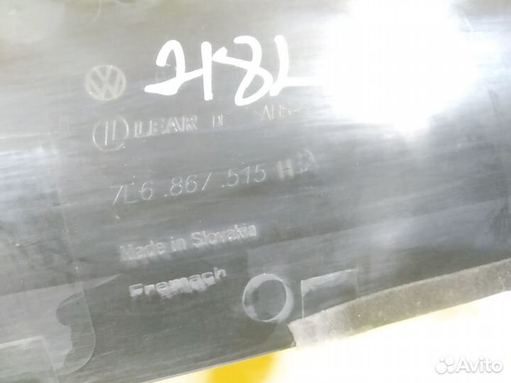 Обшивка крышки багажника VW Touareg фольксваген