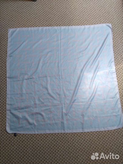 Шарфы, платки и шапки зимние женские