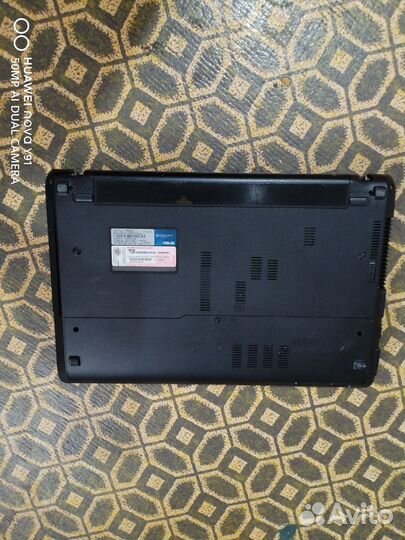 Ноутбук на запчасти