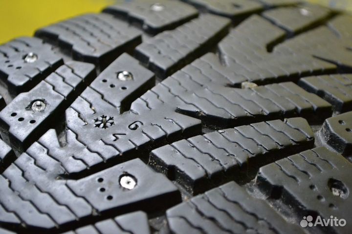 Nokian Tyres Hakkapeliitta 7 225/65 R17