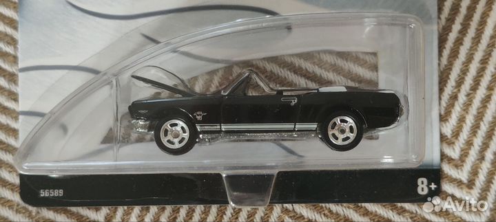 Hot wheels 100 Mustang