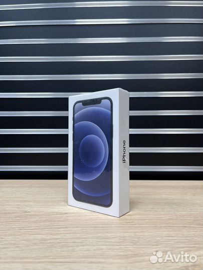 iPhone 12 64GB Черный Новый