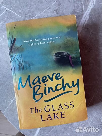 Книга на английском The Glass Lake Maeve Binchy