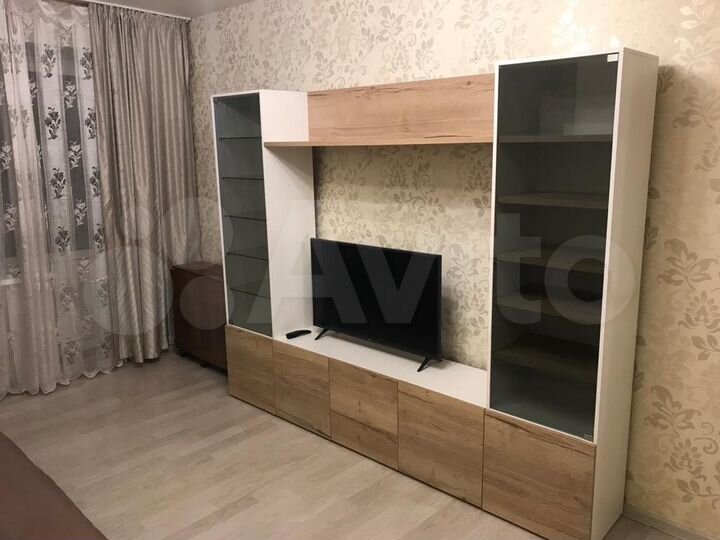 1-к. квартира, 30 м², 5/5 эт.