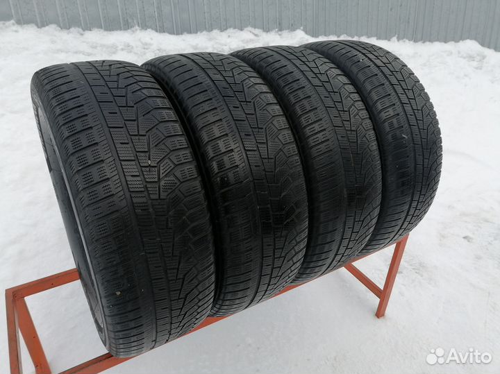 Hankook Winter I'Cept Evo2 W320 255/60 R18 112V