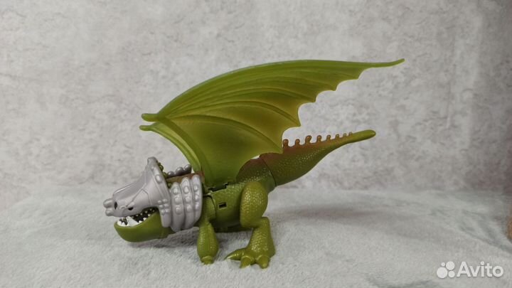 Драконы из мультфильма 