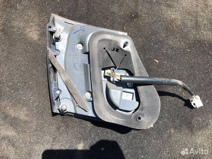 Стоп-сигнал задний левый Lexus Ls460 USF40 1urfse