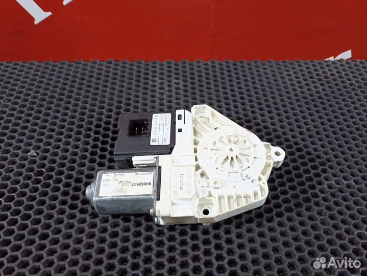 Моторчик стеклоподъемника Volvo FH