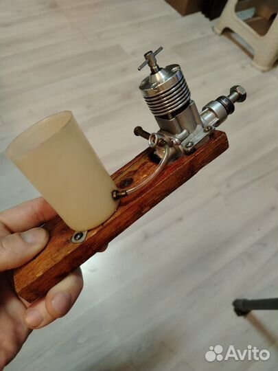 Авиамодельный двигатель ритм