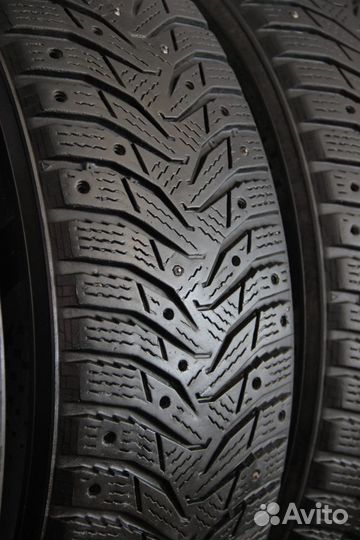 Kumho WinterCraft Ice WI31 205/65 R16 99T