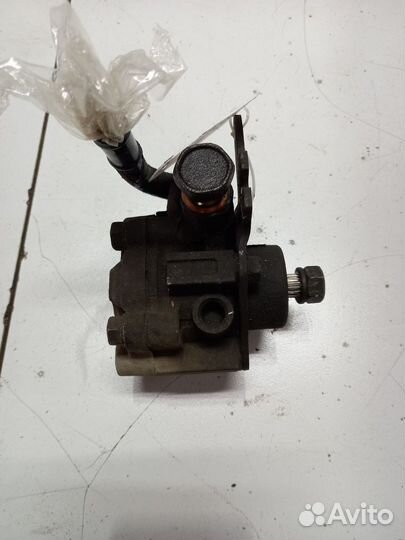 Nissan Almera (B10) Насос гидроусилителя