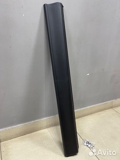 Молдинг двери передний левый Mazda Cx-5 / Cx-8 KF