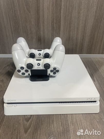 Sony playstation 4 slim